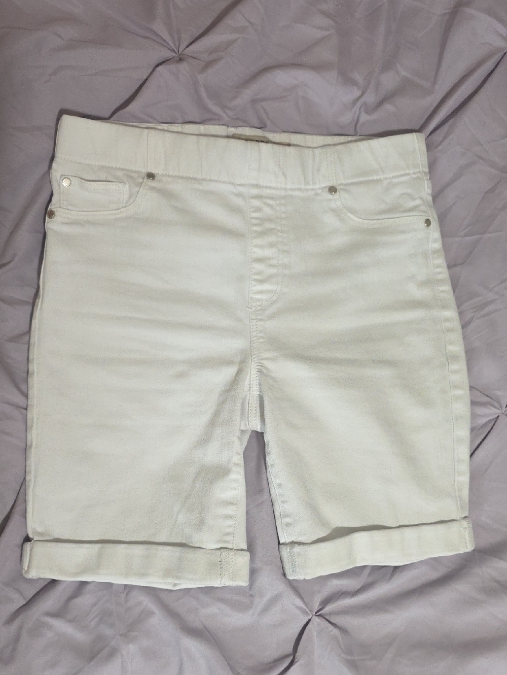 Liverpool White Cuffed Bermuda Shorts for Women